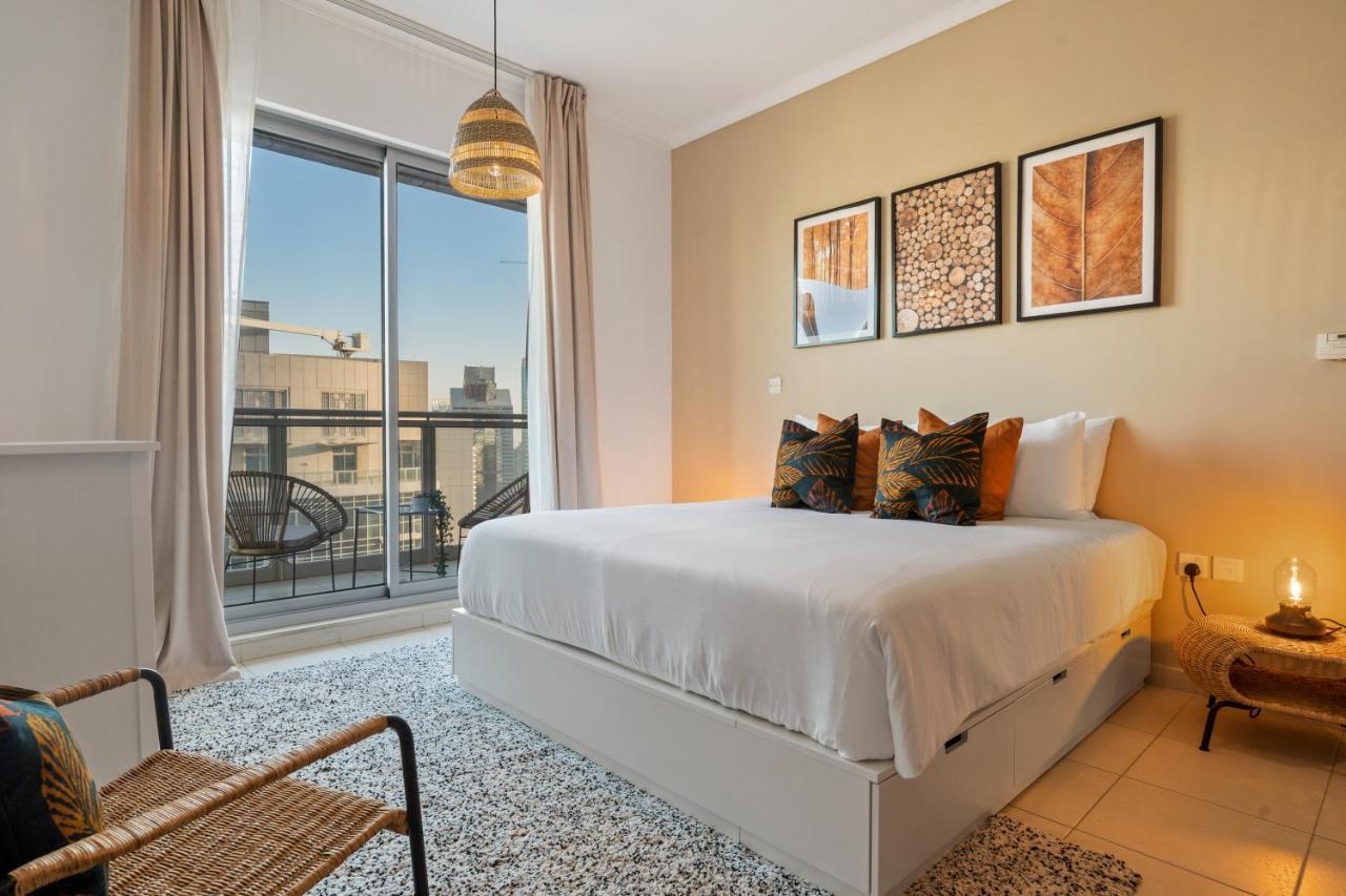 Chic And Zen Apartment, Near Burj Khalifa Tower Dubai Luaran gambar
